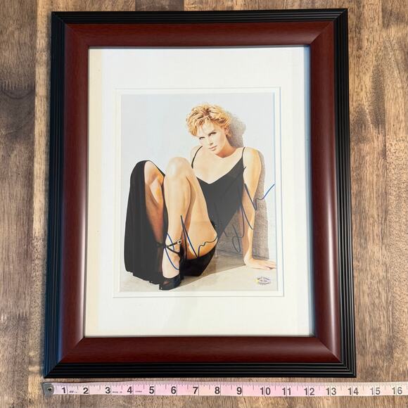 Charlize Theron Actor Autographed Framed Photo 17x14 COA Greg Tucker Monster - Picture 6 of 6
